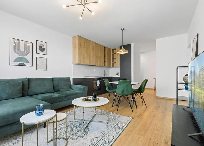 Lam Discovery Ac - Balcony * ブラチスラヴァ