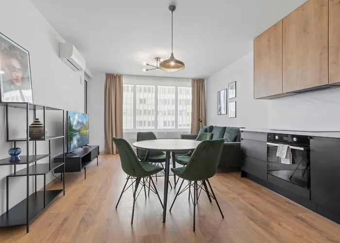 Lam Discovery Ac - Balcony Apartment *