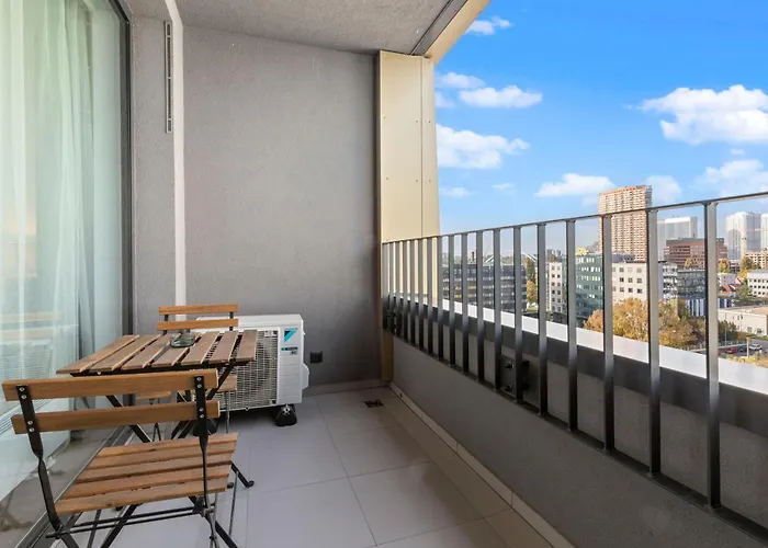 Lam Discovery Ac - Balcony شقة براتسيلافا